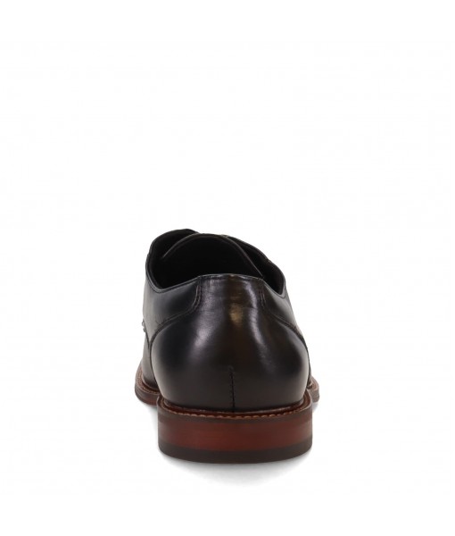 Men's flat toe oxford shoes