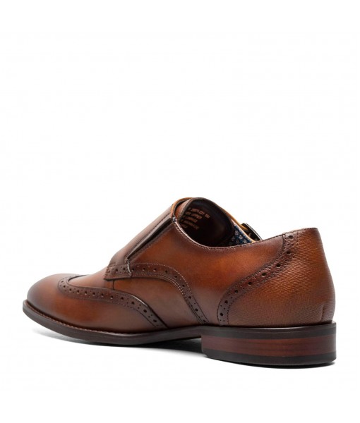 Men's pointed leather shoes